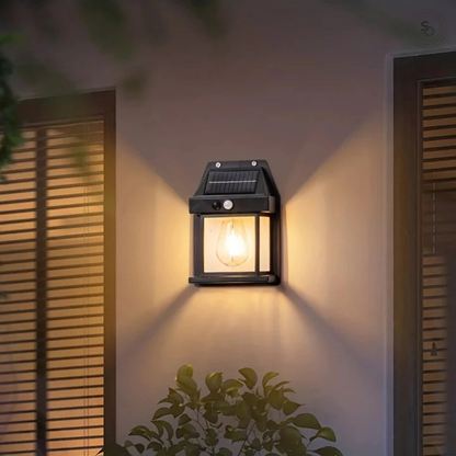 SolarLux - Luxe Draadloze LED Wandlamp | 1+1 gratis